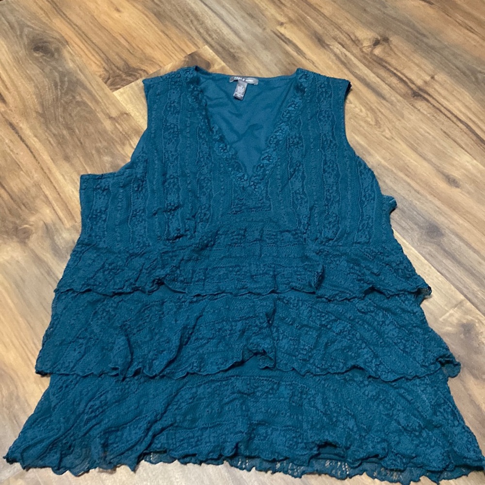 Womens teal tank